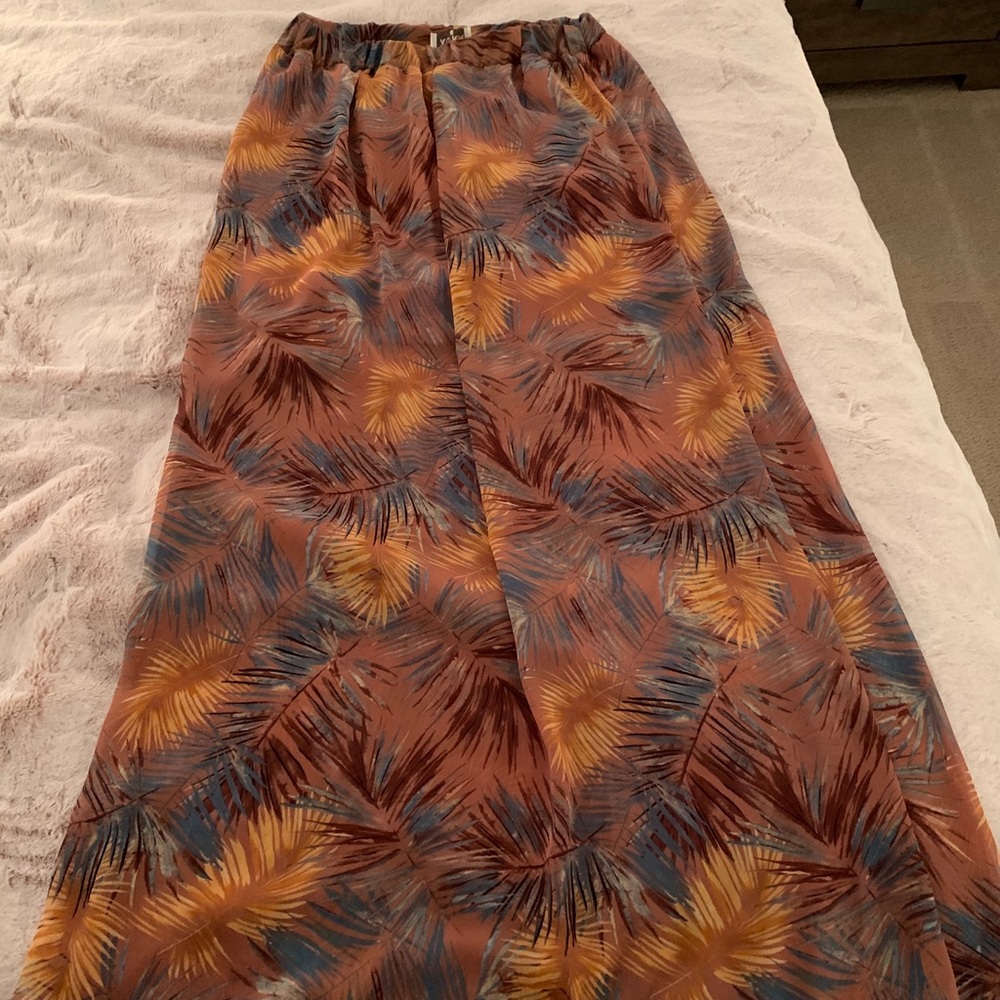 Maxi skirt from stitch fix, floral print. Size S